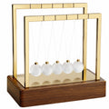 Newton Pendel Dekorativ mit Glas-Kugeln Gold
