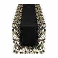 Eleganter Tischläufer mit floraler Spitze in Schwarz und Gold